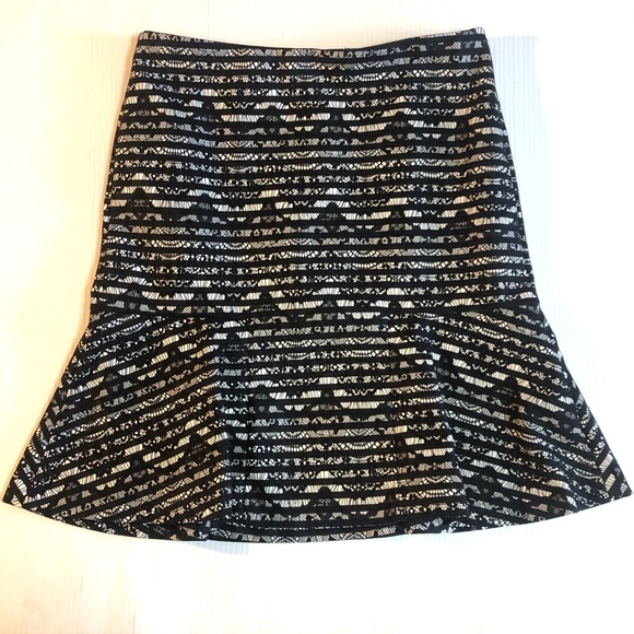 Ann Taylor Lace & Stripes Black & White Trumpet Skirt 6 - Picture 6 of 9